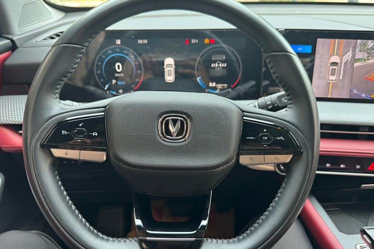 Used Changan CS75 PLUS 2022 2nd Generation 1.5T Automatic Luxury Edition
