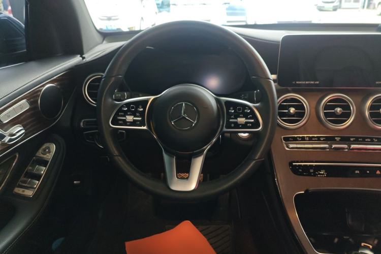 Used Mercedes-Benz GLC 2022 Refreshed GLC 300 L 4MATIC Dynamic Edition
