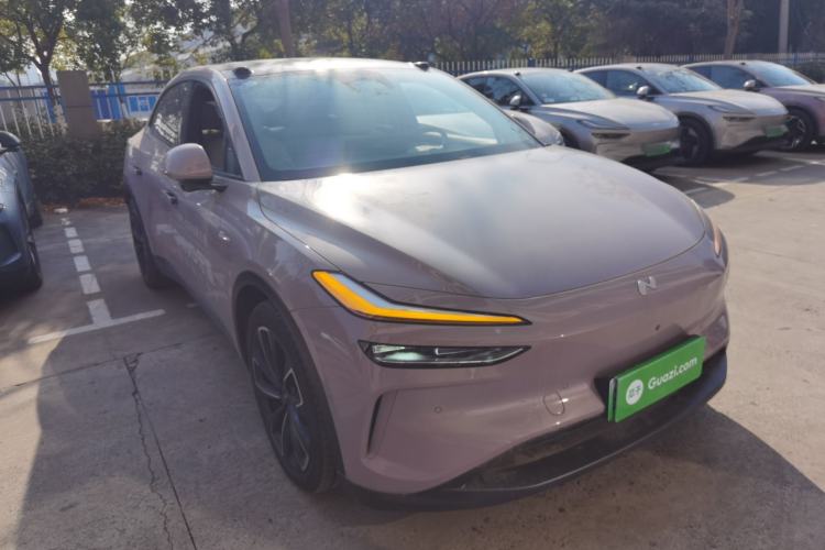 Used ONVO L60 2024 60 kWh All-Wheel Drive
