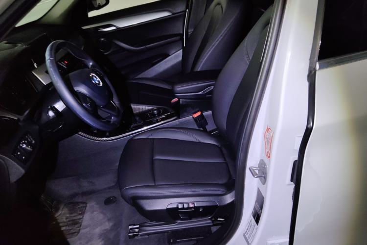 Used BMW X1 2019 sDrive20Li Leading Model
