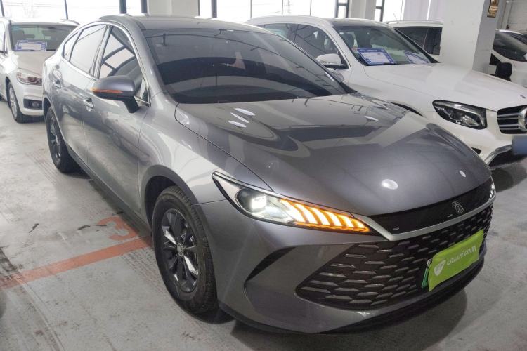Used BYD Qin PLUS 2025 DM-i Smart Drive 55KM Leading Model
