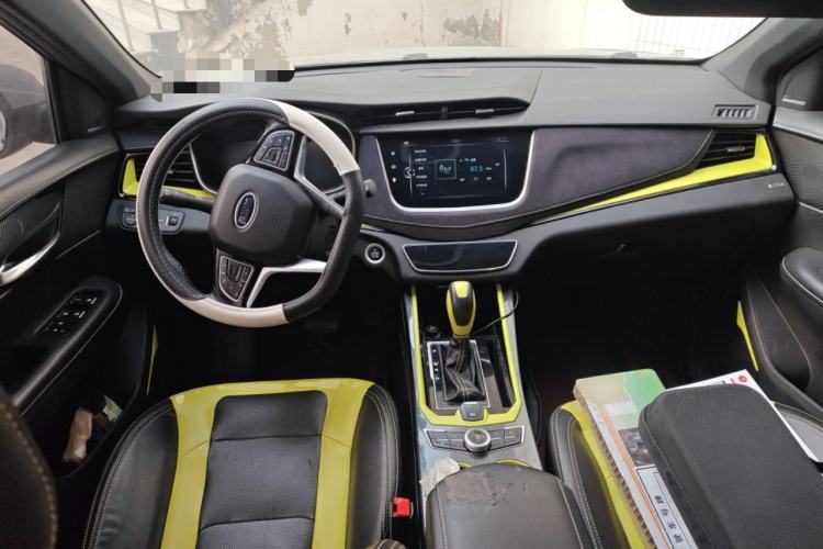 Used SWM G01 2019 F Version 1.5T Automatic Golden Powder Edition National VI
