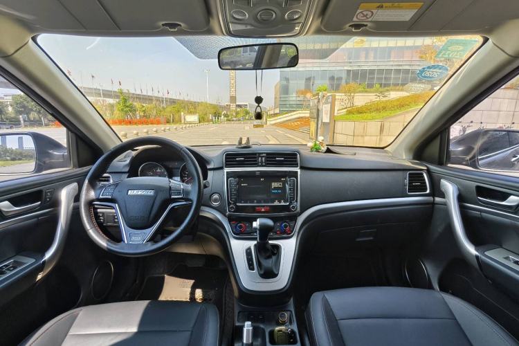 Used Haval M6 2019 1.5T DCT Two-Wheel Drive Elite Version China VI Standard
