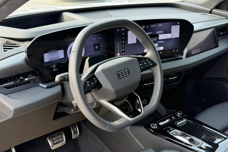 Used Audi Q6L e-tron 