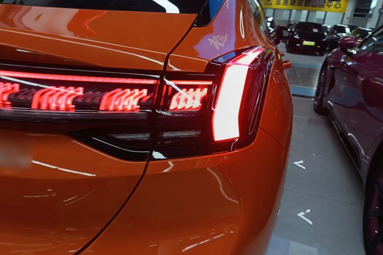 Used Zeekr 001 2025 WE Edition 100 kWh Rear-Wheel Drive
