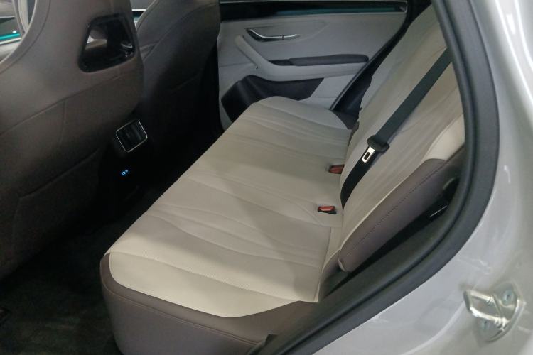 Used BYD Song PLUS New Energy 2025 EV Intelligent Driving Version 520km Premium Model
