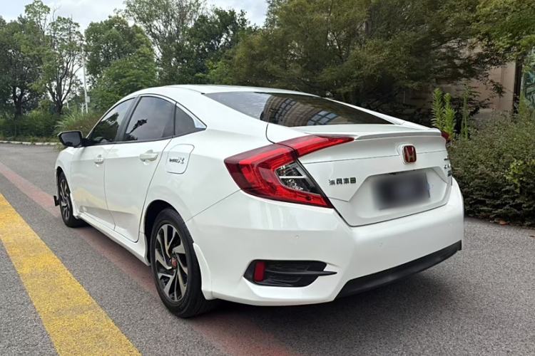 Used Honda Civic 2016 220TURBO CVT Luxury Edition
