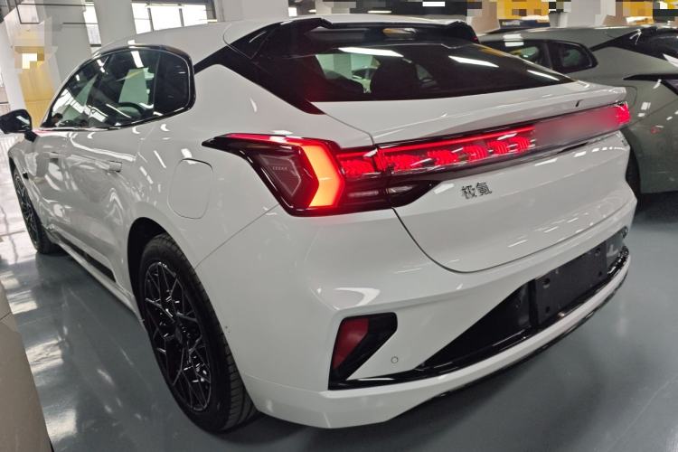 Used Zeekr 001 2025 WE Edition 100 kWh Rear-Wheel Drive