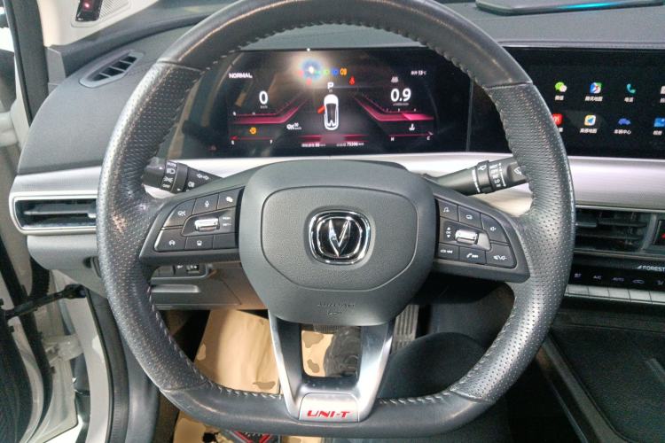 Used Changan UNI-T 2020 1.5T Prestige Version
