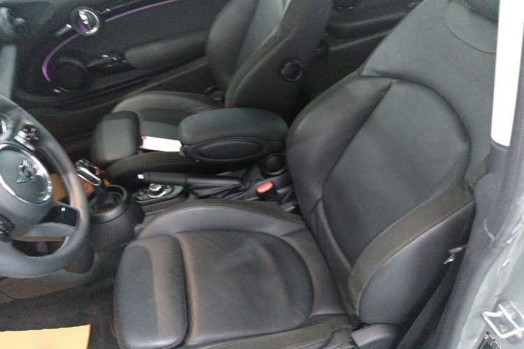 Used  MINI 2022 Updated 1.5T COOPER Artist
