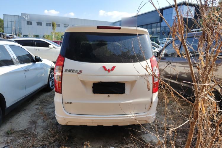 Used Wuling Hongguang 2016 1.5L Restyled S Comfort Version
