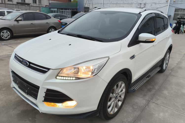 Used Ford Kuga 2015 1.5L GTDi Two-Wheel-Drive Comfort Model
