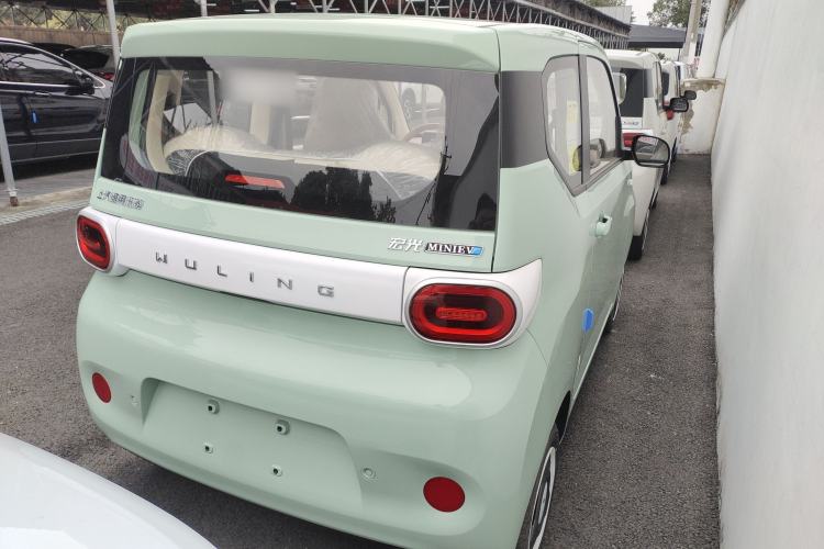 Used Wuling Hongguang MINIEV 2024 3rd Generation 215km Youth Edition
