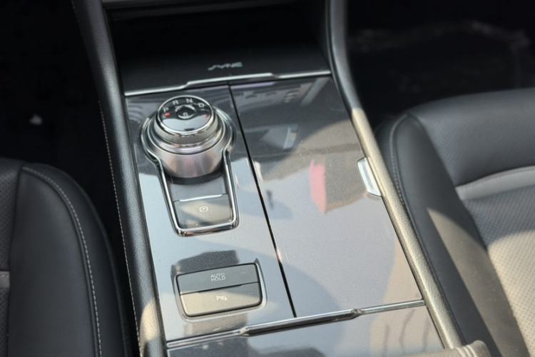 Used Ford Taurus 2017 EcoBoost 245 Luxury Model