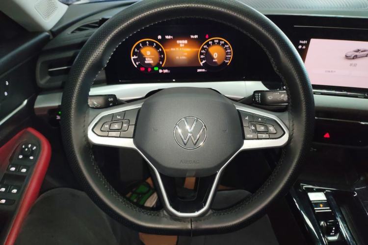 Used Volkswagen Lamando 2024 Lingdu L 200TSI DSG Trendy & Spicy Edition
