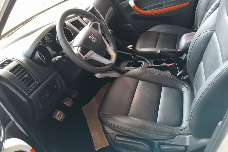 Used Changan CS35 2016 1.6L Manual Luxury Model China V Standard
