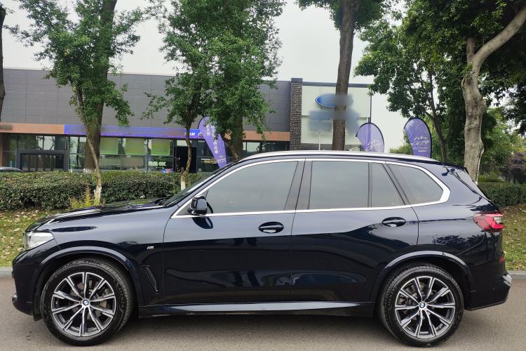 Used BMW X5 2022 xDrive30i M Sport Package
