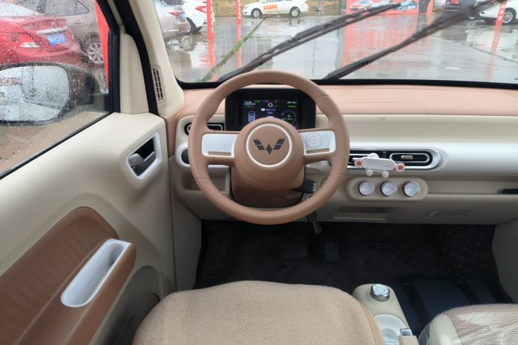 Used Wuling Hongguang MINIEV 2024 3rd Generation 215km Youth Edition