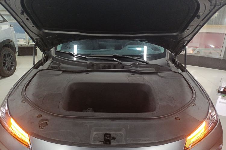 Used  SL03 2022 515 Pure Electric Version
