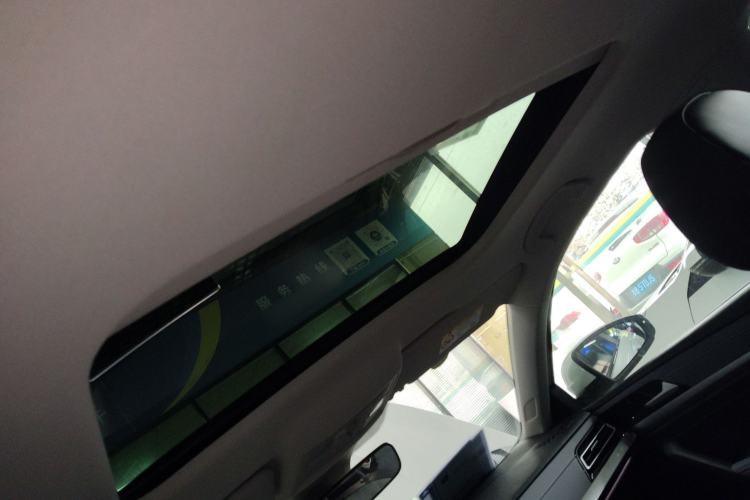 Used Volkswagen Lavida 2023 300TSI DSG Full-Comfort Edition
