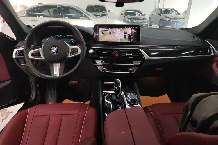 Used BMW 5 Series 2022 Restyled 525Li M Sport Package
