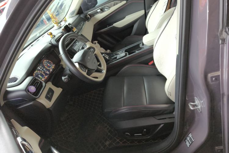 Used Lynk & Co 02 2022 1.5T DCT Shine Pro