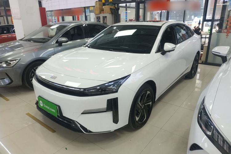 Used  L6 2024 125km PLUS Dragon Edition
