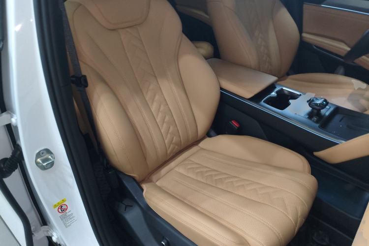 Used BYD Song L DM-i 2025 Intelligent Driving Version 160 km Beyond-Range Type