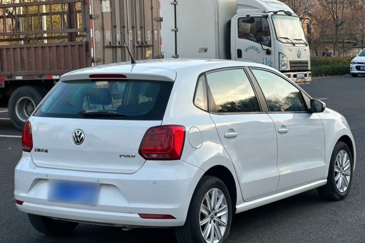 Used Volkswagen Polo 2014 1.4L Automatic Comfort Edition
