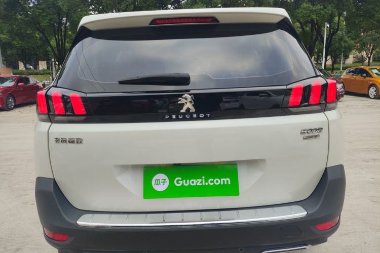 Used Peugeot 5008 2017 350THP 7-Seater Elite Edition
