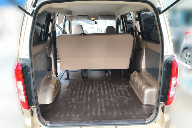 Used Wuling Hongguang V 2022 1.5L Jingqu Edition Electric-Assist LAR
