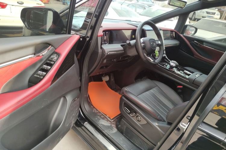 Used GAC Trumpchi M8 2023 Zongshi Series Dual-Motor YuZun Edition