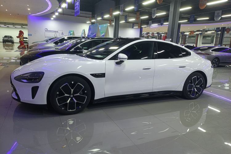 Used  SU7 2024 Rear-Drive Ultra-Long Range Advanced Pro-Level Intelligent Driving Version