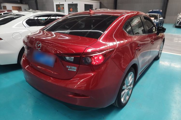 Used Mazda Mazda 3 Axela 2016 Sedan 2.0L Automatic Flagship Model