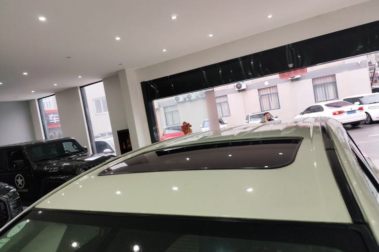 Used Toyota RAV4 2018 2.0L CVT Two-Wheel Drive Fashion X Edition
