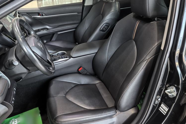 Used Toyota Camry 2023 Dual-Motor 2.5HG Luxury Edition