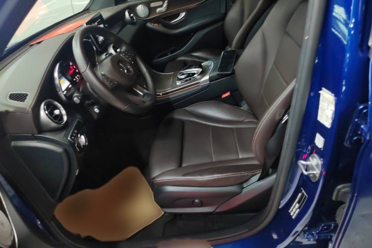 Used Mercedes-Benz GLC 2016 GLC 300 4MATIC Dynamic Model
