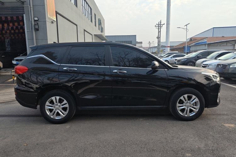 Used Haval M6 2019 1.5T DCT Two-Wheel Drive Value Edition China VI Standard
