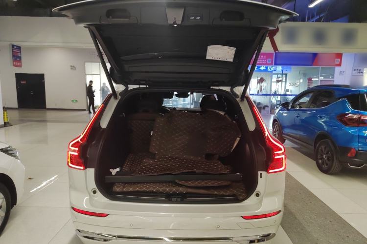 Used Volvo XC60 New Energy 2024 T8 Plug-in Hybrid Long-Range All-Wheel Drive Smart Luxury Edition