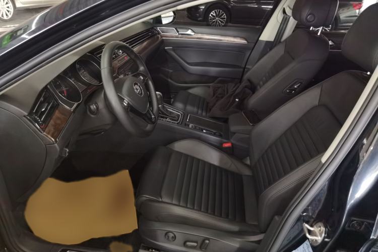 Used Volkswagen Magotan 2019 330TSI DSG Luxury Model China V Standard
