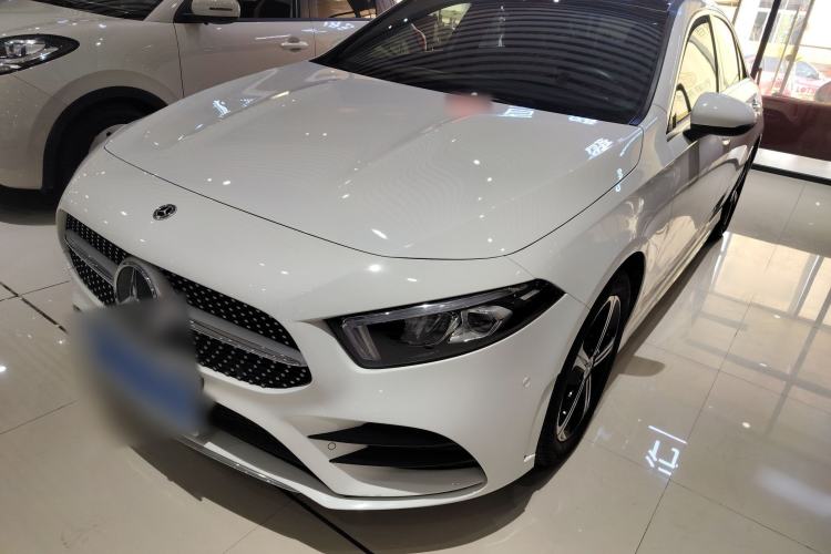 Used Mercedes-Benz A-Class 2022 Revised Version A 200 L Sport Sedan Fashionable Style
