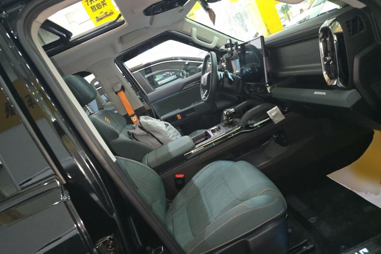 Used JETOUR Traveler 2023 2.0T Four-Wheel Drive Conqueror