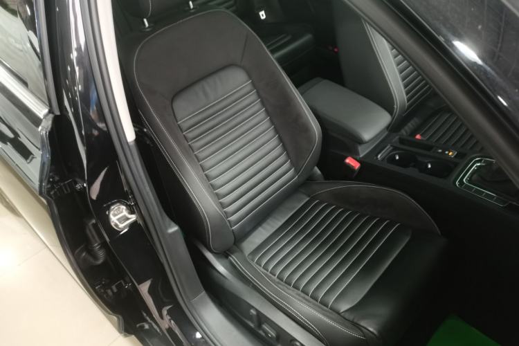 Used Volkswagen Magotan 2020 330TSI DSG Leading Model