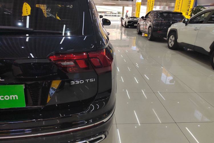 Used Volkswagen Tiguan L 2024 Outstanding Model 330TSI Automatic Two-Wheel Drive R-Line Dragon Glory Edition