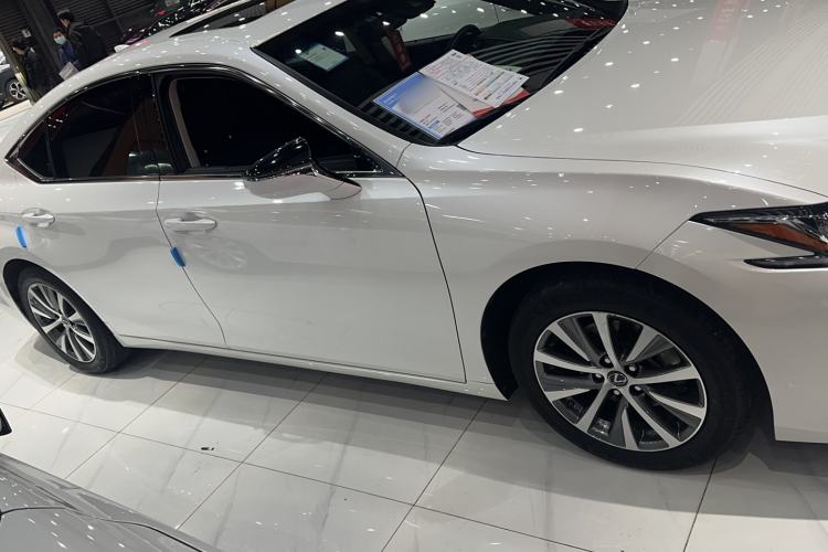 TDK.VehicleDetails.img