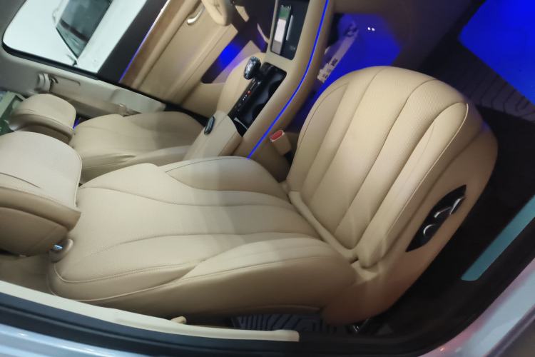 Used Hima AITO M7 2024 1.5T Intelligent Driving Rear-Drive Ultra Version 6 Seats