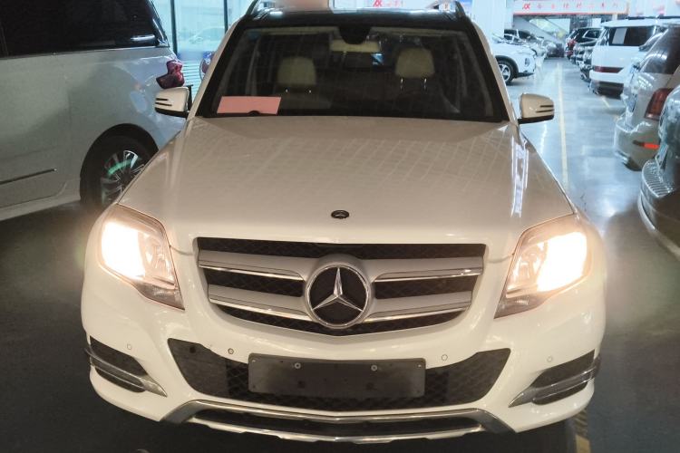Used Mercedes-Benz GLK-Class 2013 GLK 300 4MATIC Dynamic Sunroof Model
