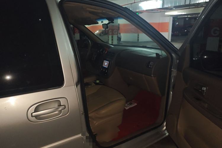 Used Buick GL8 2014 2.4L Comfort Edition
