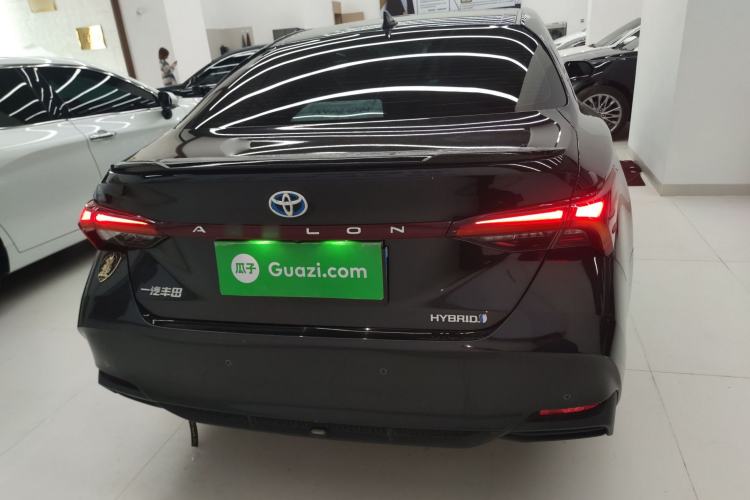 Used Toyota Avalon 2022 Dual-Engine 2.5L Luxury Edition
