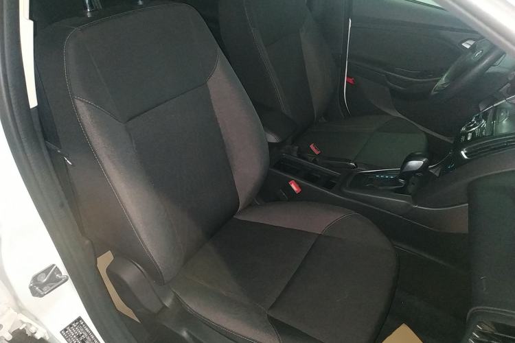 Used Ford Focus 2018 Hatchback Classic 1.6L Automatic Comfort Plus SmartDrive Edition
